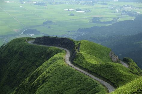 熊本 駐車場 安い 24時間 - 熊本の駐車場事情とその周辺の魅力